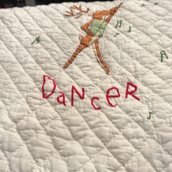 COPY - Pottery Barn twin quilt - Picture 3 of 10